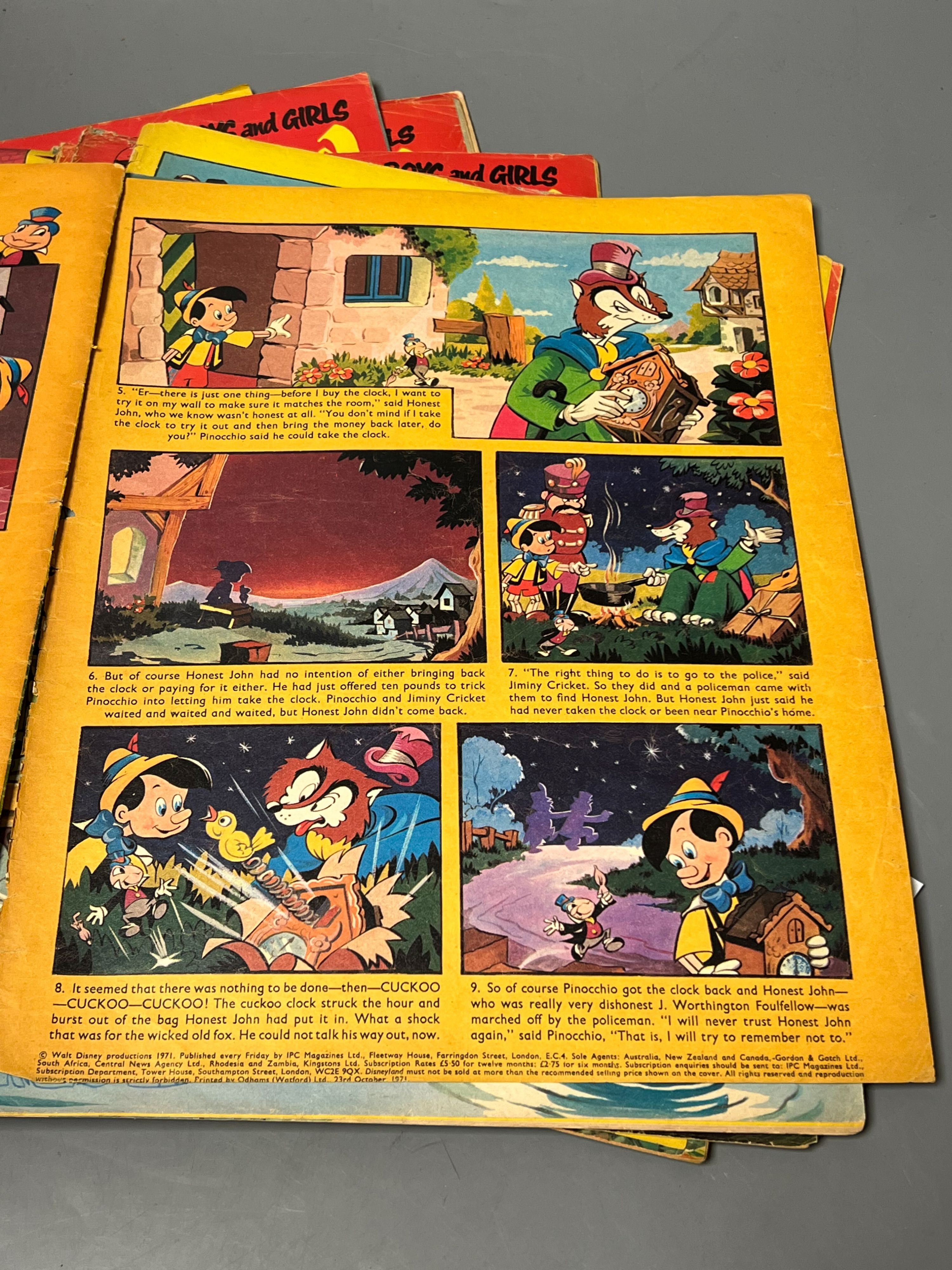 Disneyland comic magazines, numbers 35, 38,41,42, 46,49-53inc., 57,58,60,66,70,85,88,156,232 and 233 (20),I.P.C. magazines, 1971-72 (20)